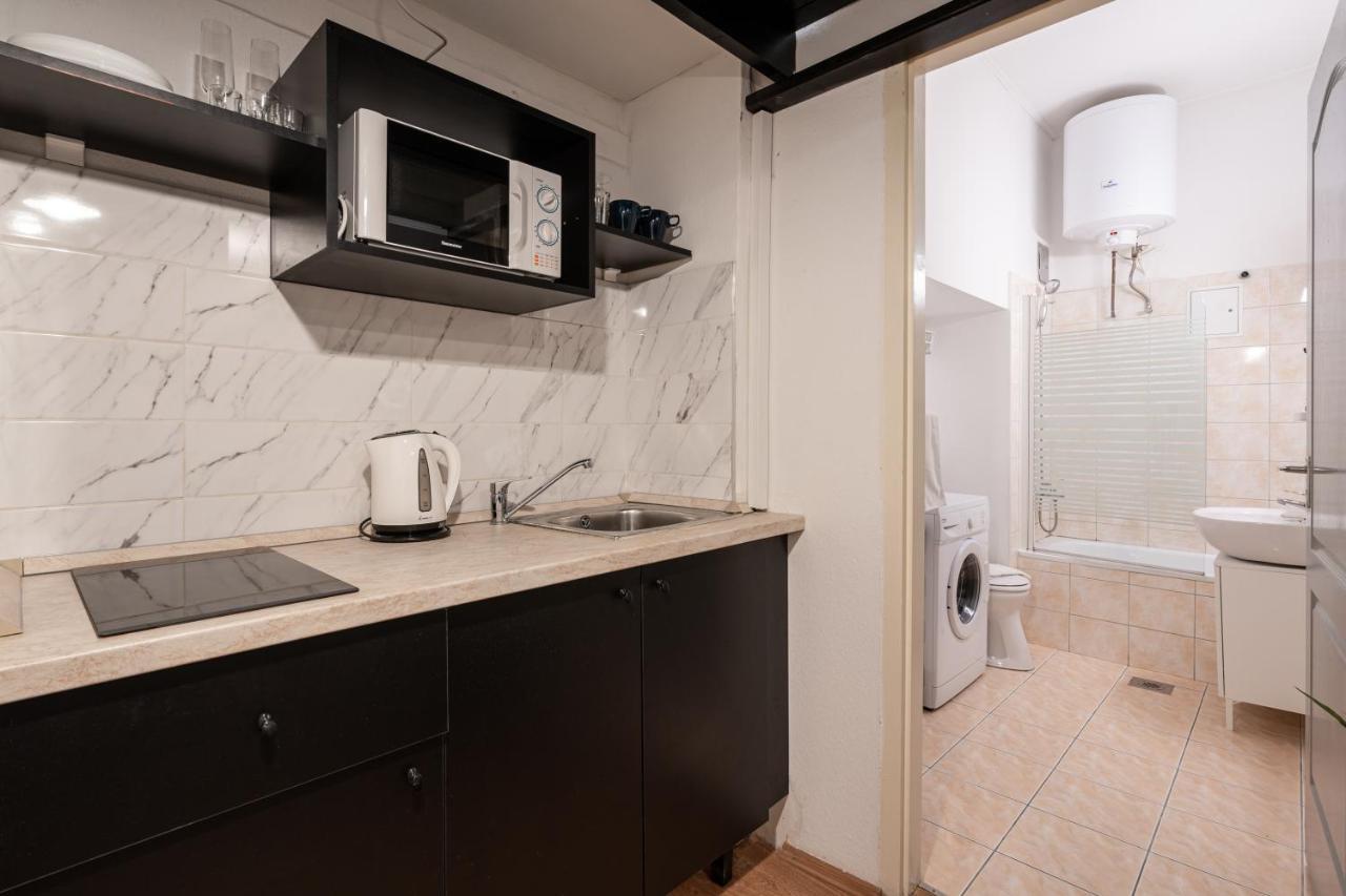 B8 - Grand Boulevard Cozy Apartment - Best Location By Bqa Будапеща Екстериор снимка