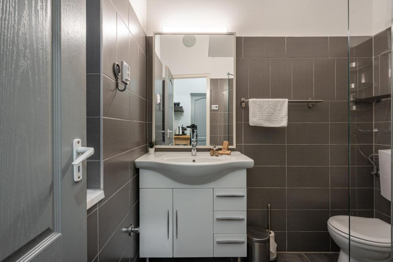 B8 - Grand Boulevard Cozy Apartment - Best Location By Bqa Будапеща Екстериор снимка