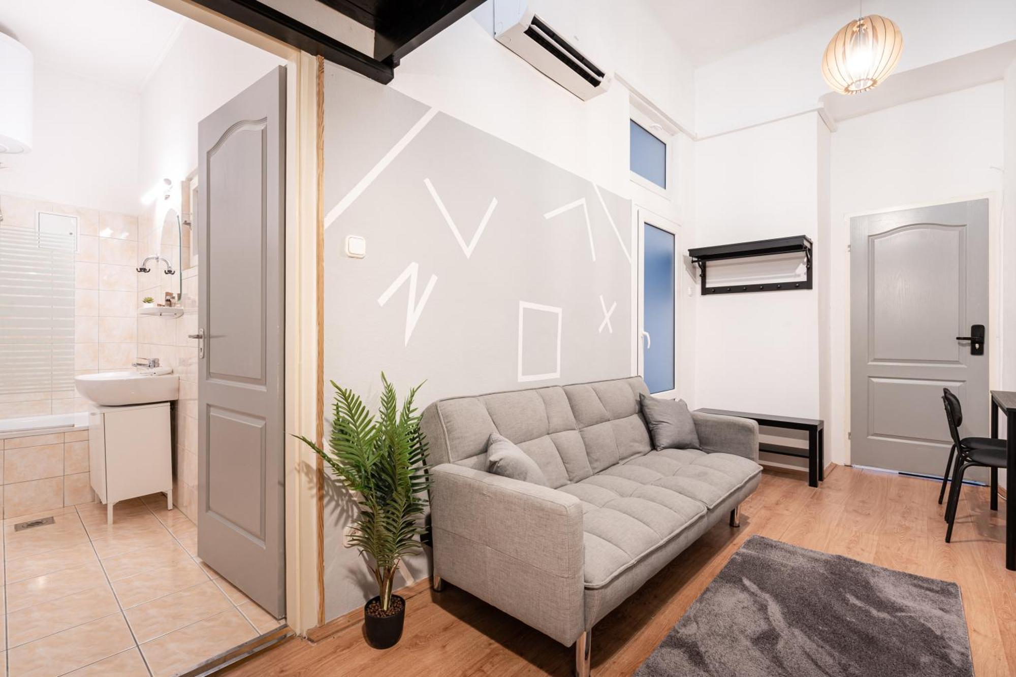 B8 - Grand Boulevard Cozy Apartment - Best Location By Bqa Будапеща Стая снимка